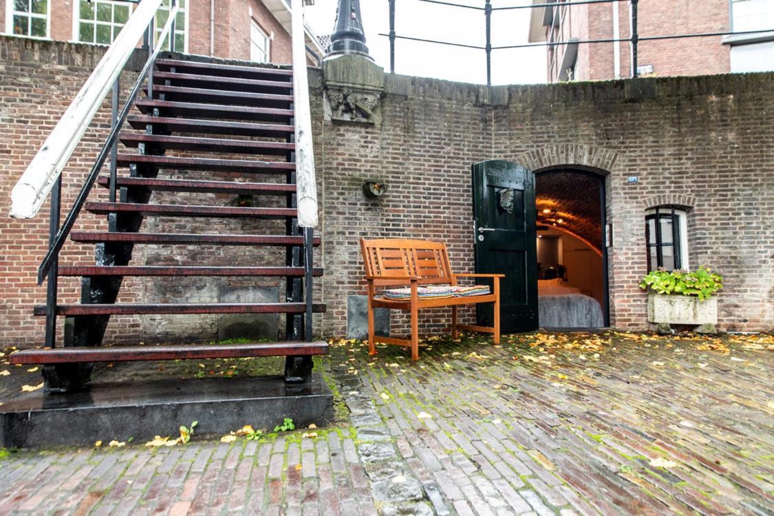 Uki-Hotel Utrecht Extérieur photo